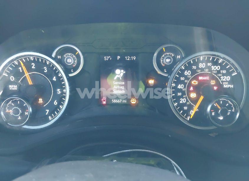 Photo 7 of 2021 Ram 1500 BIG HORN 4X4 6'4 BOX (VIN 1C6SRFBT5MN760207)