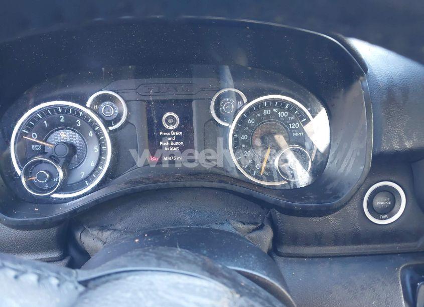 Photo 7 of 2020 Ram 1500 BIG HORN 4X4 6'4 BOX (VIN 1C6SRFBT6LN341345)