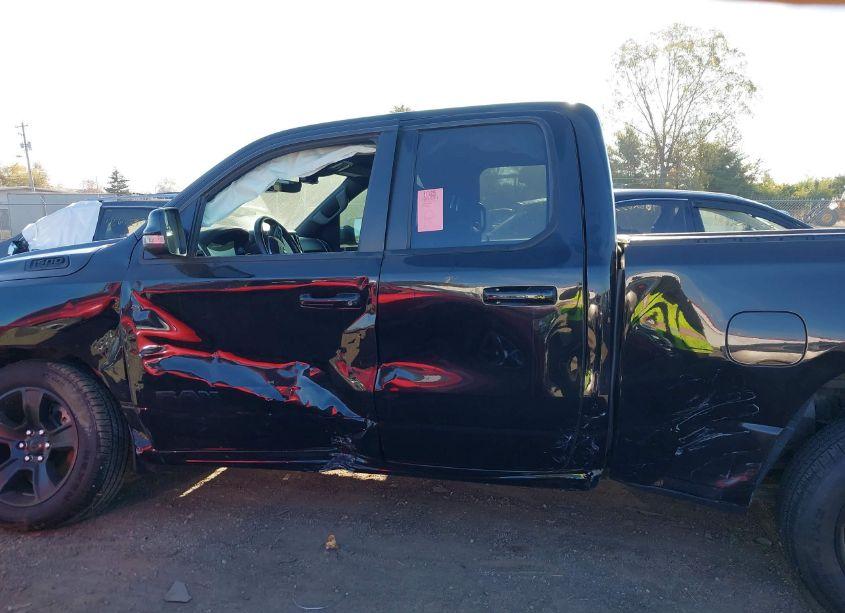 Photo 14 of 2021 Ram 1500 BIG HORN QUAD CAB 4X4 6'4 BOX (VIN 1C6SRFBT6MN683623)