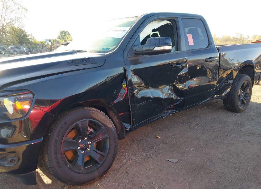 Photo 6 of 2021 Ram 1500 BIG HORN QUAD CAB 4X4 6'4 BOX (VIN 1C6SRFBT6MN683623)