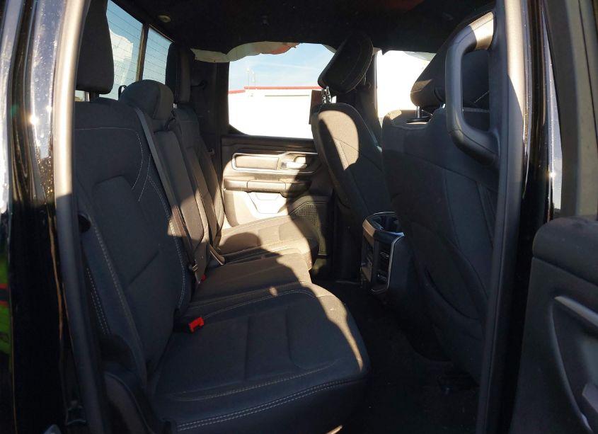 Photo 8 of 2021 Ram 1500 BIG HORN QUAD CAB 4X4 6'4 BOX (VIN 1C6SRFBT6MN683623)