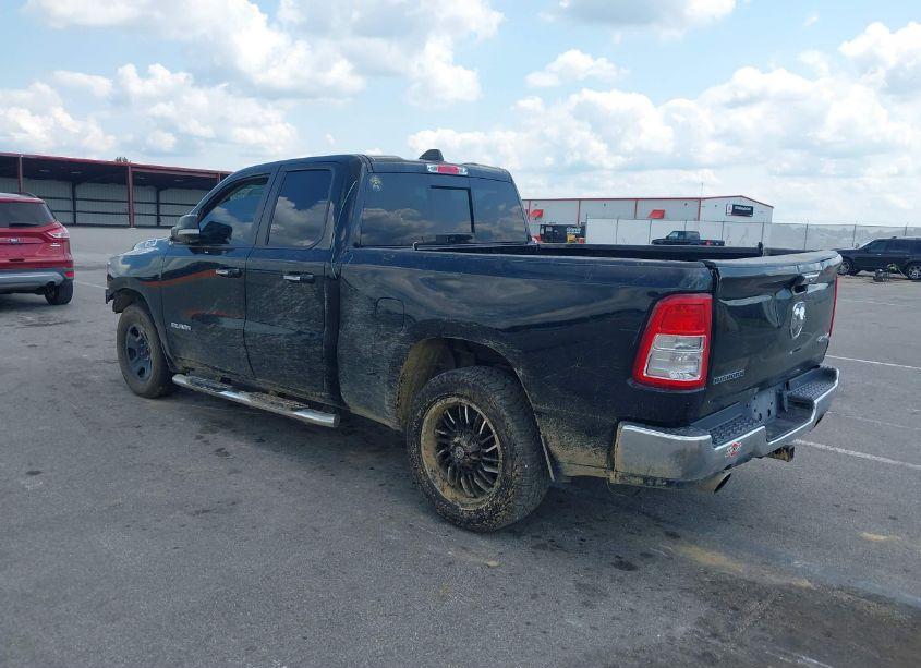 Photo 3 of 2019 Ram 1500 BIG HORN/LONE STAR QUAD CAB 4X4 6'4 BOX (VIN 1C6SRFBT7KN764269)