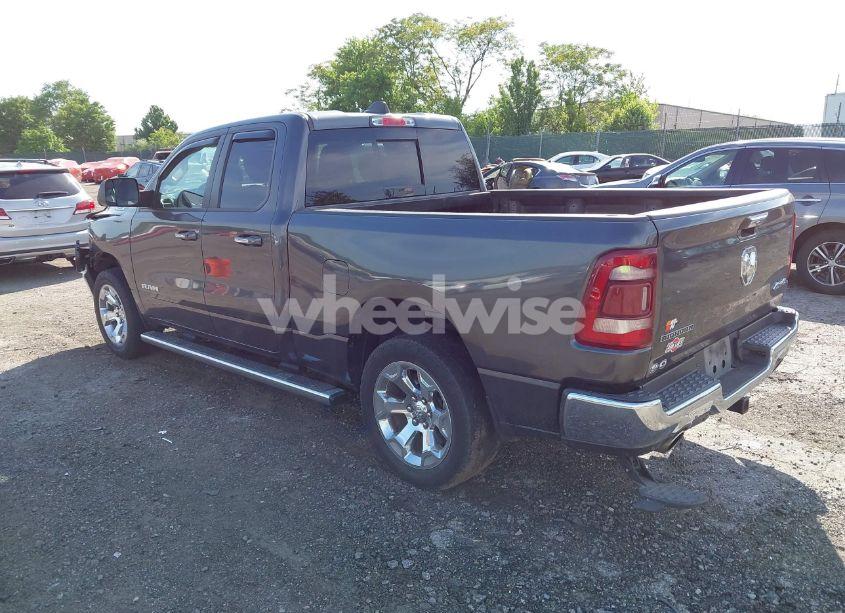 Photo 3 of 2019 Ram 1500 BIG HORN/LONE STAR 4X4 6'4 BOX (VIN 1C6SRFBT7KN780956)