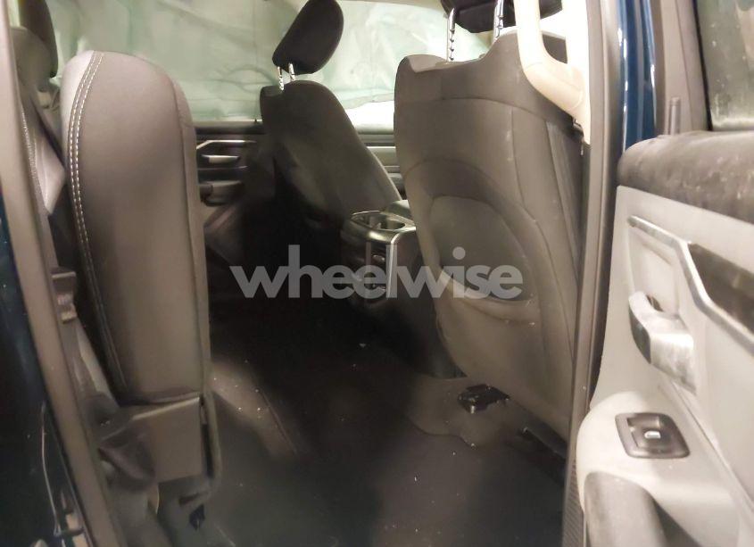 Photo 8 of 2020 Ram 1500 BIG HORN 4X4 6'4 BOX (VIN 1C6SRFBT7LN200218)