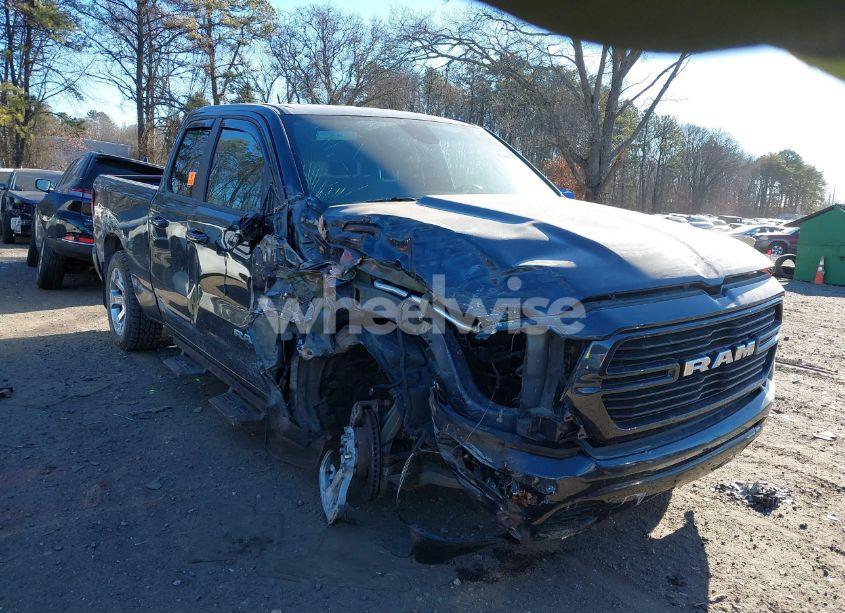 Photo 6 of 2021 Ram 1500 BIG HORN 4X4 6'4 BOX (VIN 1C6SRFBT7MN623706)