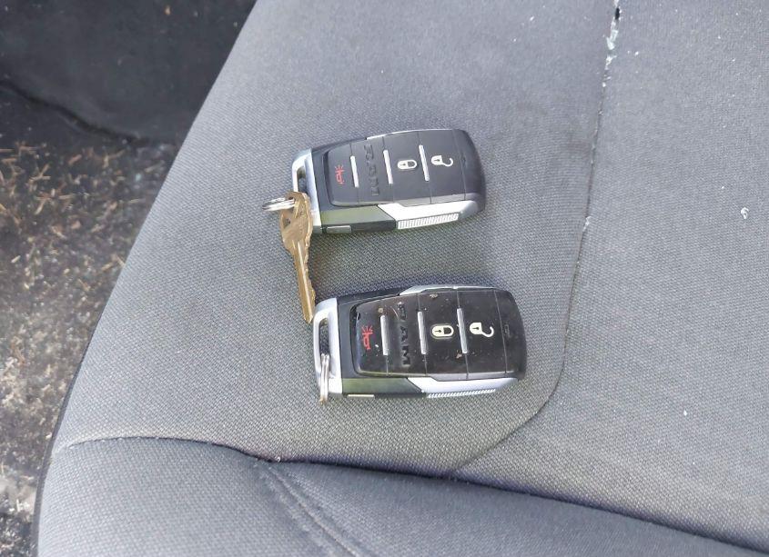 Photo 11 of 2021 Ram 1500 BIG HORN 4X4 6'4 BOX (VIN 1C6SRFBT7MN809441)