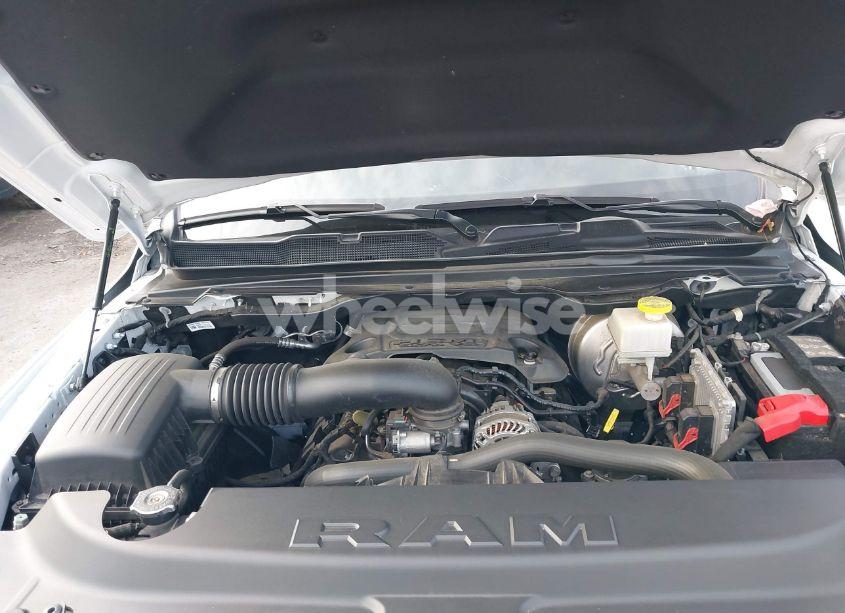 Photo 10 of 2022 Ram 1500 BIG HORN 4X4 6'4 BOX (VIN 1C6SRFBT7NN375197)