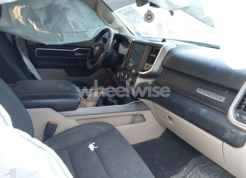 Photo 5 of 2020 Ram 1500 BIG HORN 4X4 6'4 BOX (VIN 1C6SRFBT8LN142264)