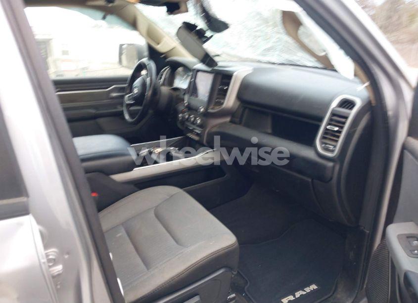 Photo 5 of 2020 Ram 1500 BIG HORN 4X4 6'4 BOX (VIN 1C6SRFBT8LN190816)