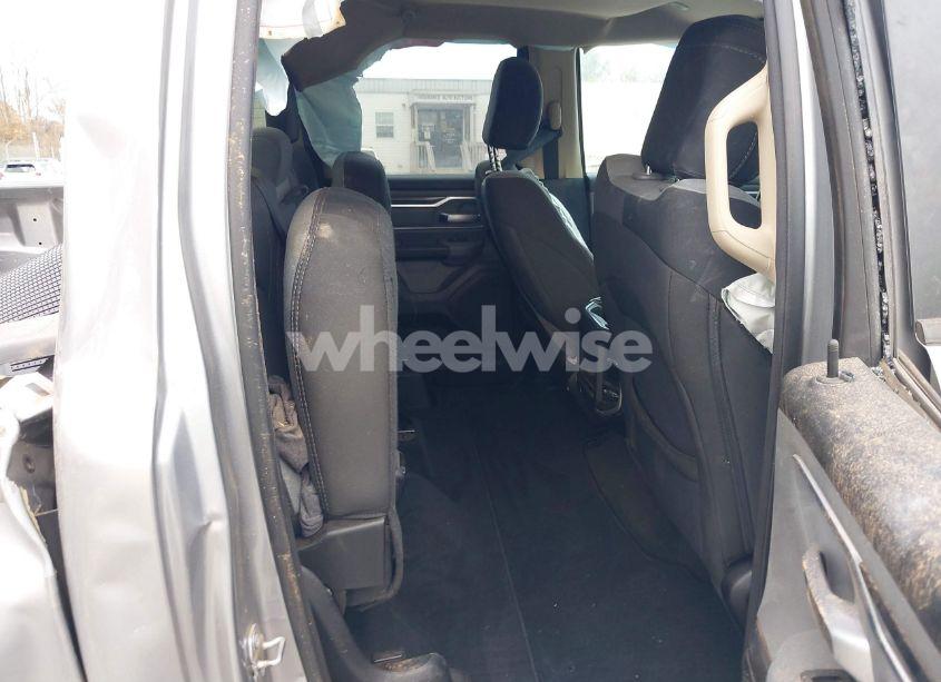 Photo 8 of 2020 Ram 1500 BIG HORN 4X4 6'4 BOX (VIN 1C6SRFBT8LN190816)