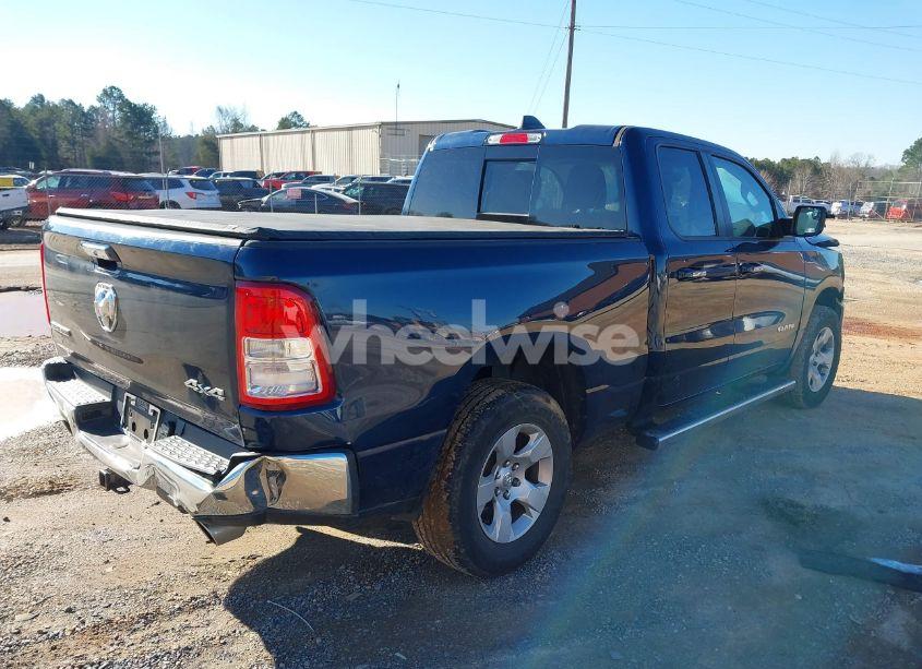 Photo 4 of 2020 Ram 1500 BIG HORN 4X4 6'4 BOX (VIN 1C6SRFBT9LN190484)