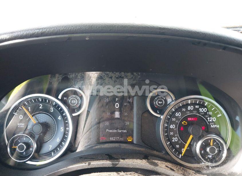 Photo 7 of 2020 Ram 1500 BIG HORN 4X4 6'4 BOX (VIN 1C6SRFBT9LN190484)