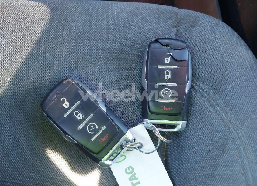 Photo 11 of 2021 Ram 1500 BIG HORN 4X4 6'4 BOX (VIN 1C6SRFBT9MN599828)