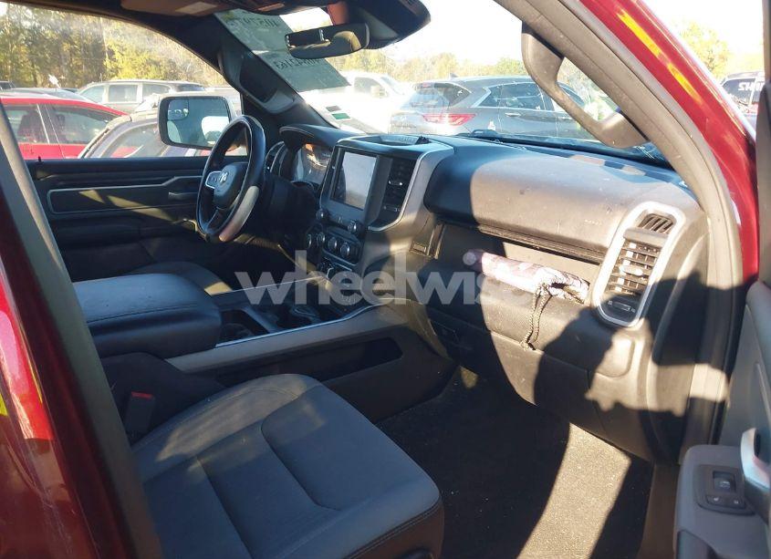 Photo 5 of 2021 Ram 1500 BIG HORN 4X4 6'4 BOX (VIN 1C6SRFBT9MN599828)