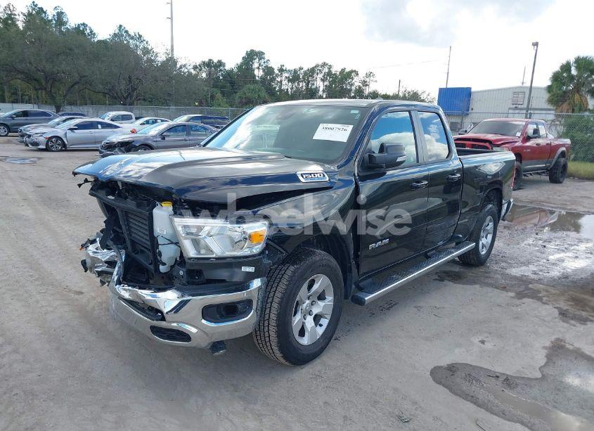 Photo 2 of 2022 Ram 1500 BIG HORN 4X4 6'4 BOX (VIN 1C6SRFBT9NN472658)