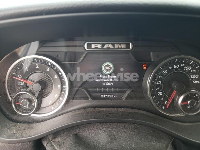 Photo 3 of 2020 RAM 1500 BIG HORN/LONE STAR (VIN 1C6SRFBTXLN102249)