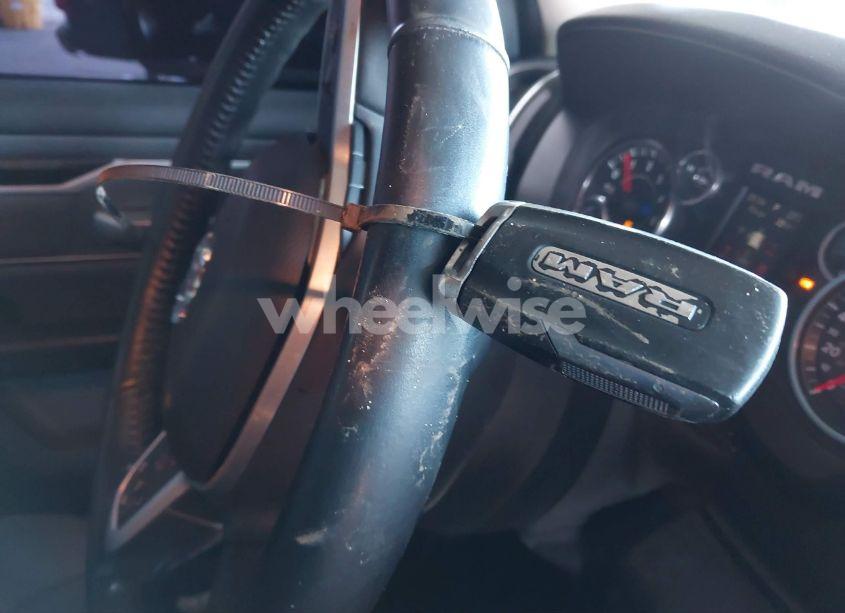 Photo 11 of 2020 Ram 1500 BIG HORN 4X4 6'4 BOX (VIN 1C6SRFBTXLN145473)