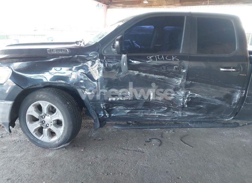 Photo 6 of 2020 Ram 1500 BIG HORN 4X4 6'4 BOX (VIN 1C6SRFBTXLN145473)