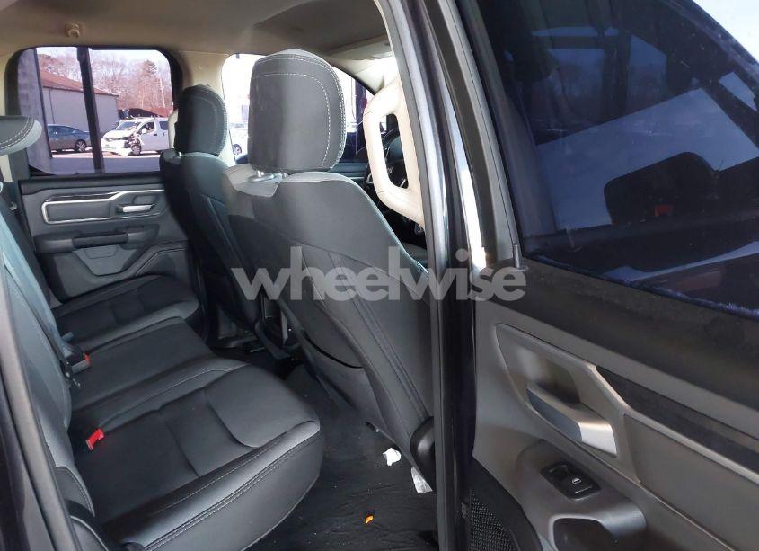 Photo 8 of 2020 Ram 1500 BIG HORN 4X4 6'4 BOX (VIN 1C6SRFBTXLN145473)