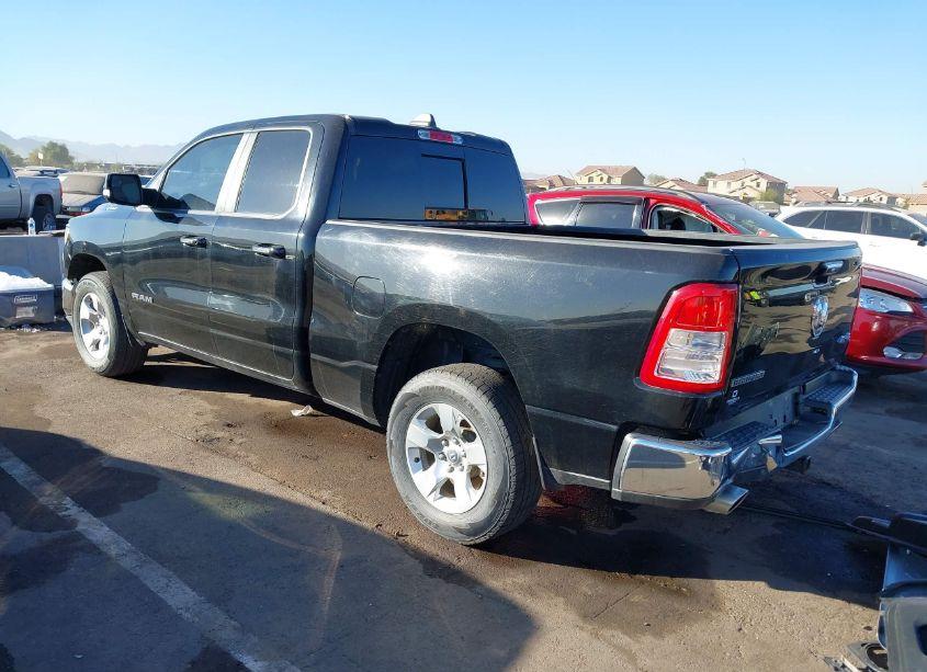 Photo 3 of 2020 Ram 1500 BIG HORN 4X4 6'4 BOX (VIN 1C6SRFBTXLN281585)