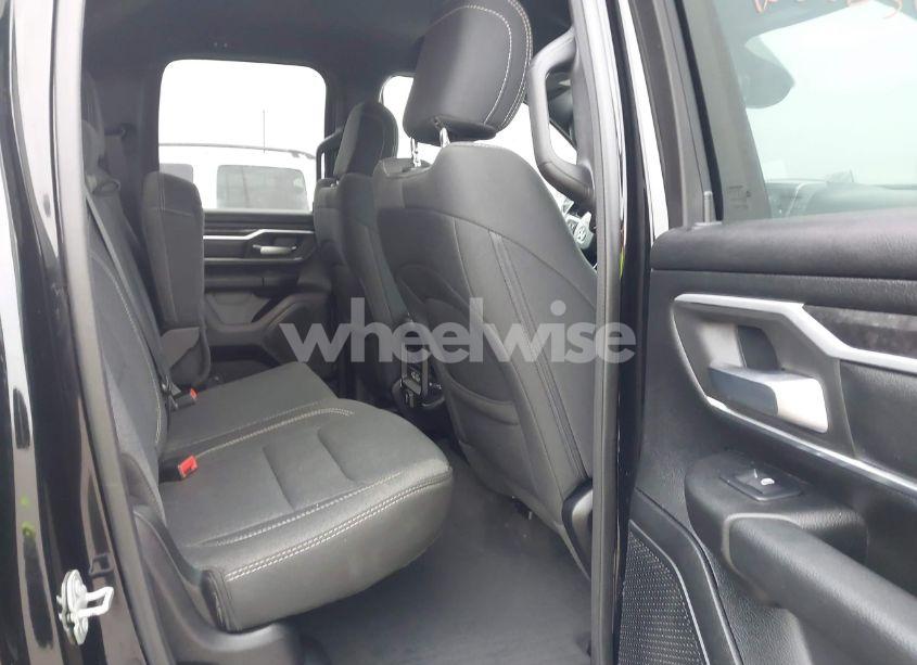 Photo 8 of 2020 Ram 1500 BIG HORN 4X4 6'4 BOX (VIN 1C6SRFBTXLN353465)