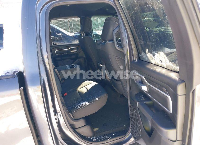 Photo 8 of 2021 Ram 1500 BIG HORN 4X4 6'4 BOX (VIN 1C6SRFBTXMN553571)