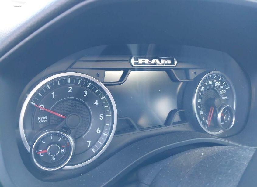 Photo 7 of 2021 Ram 1500 BIG HORN 4X4 6'4" BOX (VIN 1C6SRFBTXMN796541)