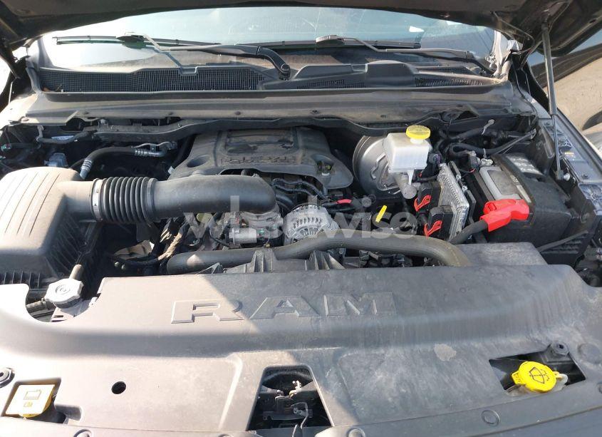 Photo 10 of 2022 Ram 1500 BIG HORN QUAD CAB 4X4 6'4 BOX (VIN 1C6SRFBTXNN137571)