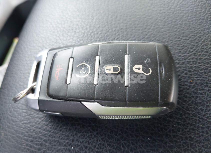 Photo 11 of 2022 Ram 1500 BIG HORN QUAD CAB 4X4 6'4 BOX (VIN 1C6SRFBTXNN137571)