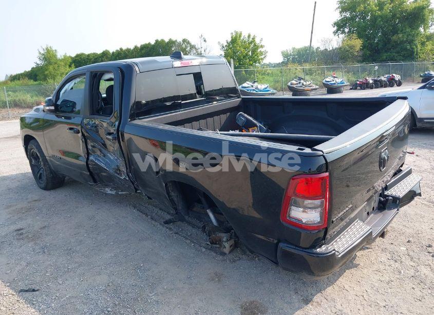 Photo 3 of 2022 Ram 1500 BIG HORN QUAD CAB 4X4 6'4 BOX (VIN 1C6SRFBTXNN137571)