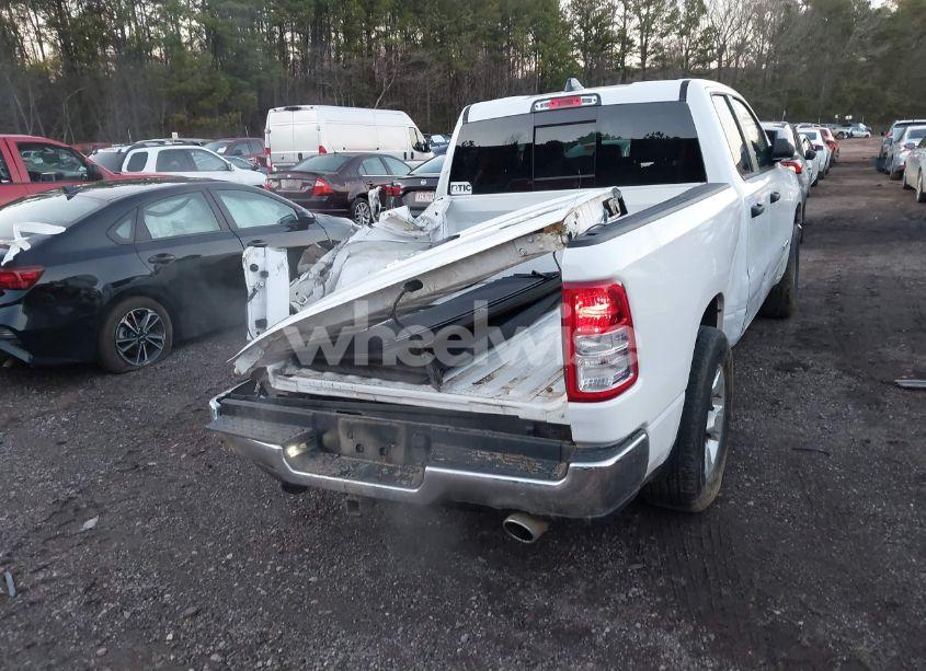 Photo 16 of 2023 Ram 1500 BIG HORN 4X4 6'4 BOX (VIN 1C6SRFBTXPN526570)