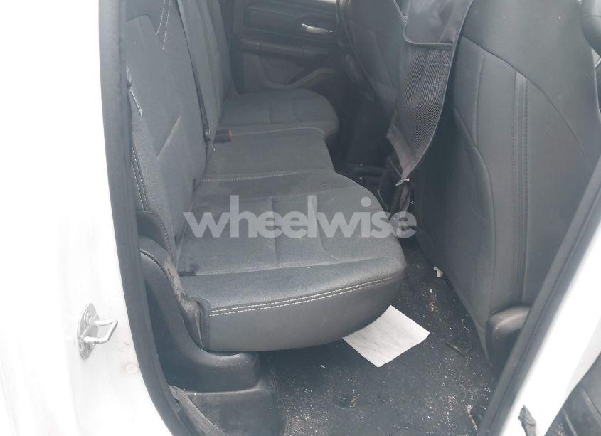 Photo 8 of 2022 Ram 1500 TRADESMAN 4X4 6'4 BOX (VIN 1C6SRFCT2NN213959)