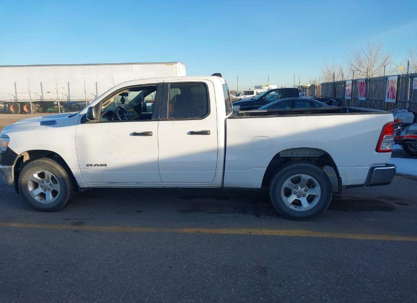 Photo 14 of 2019 Ram 1500 TRADESMAN 4X4 6'4 BOX (VIN 1C6SRFCT7KN602169)