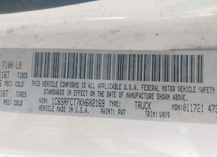 Photo 9 of 2019 Ram 1500 TRADESMAN 4X4 6'4 BOX (VIN 1C6SRFCT7KN602169)