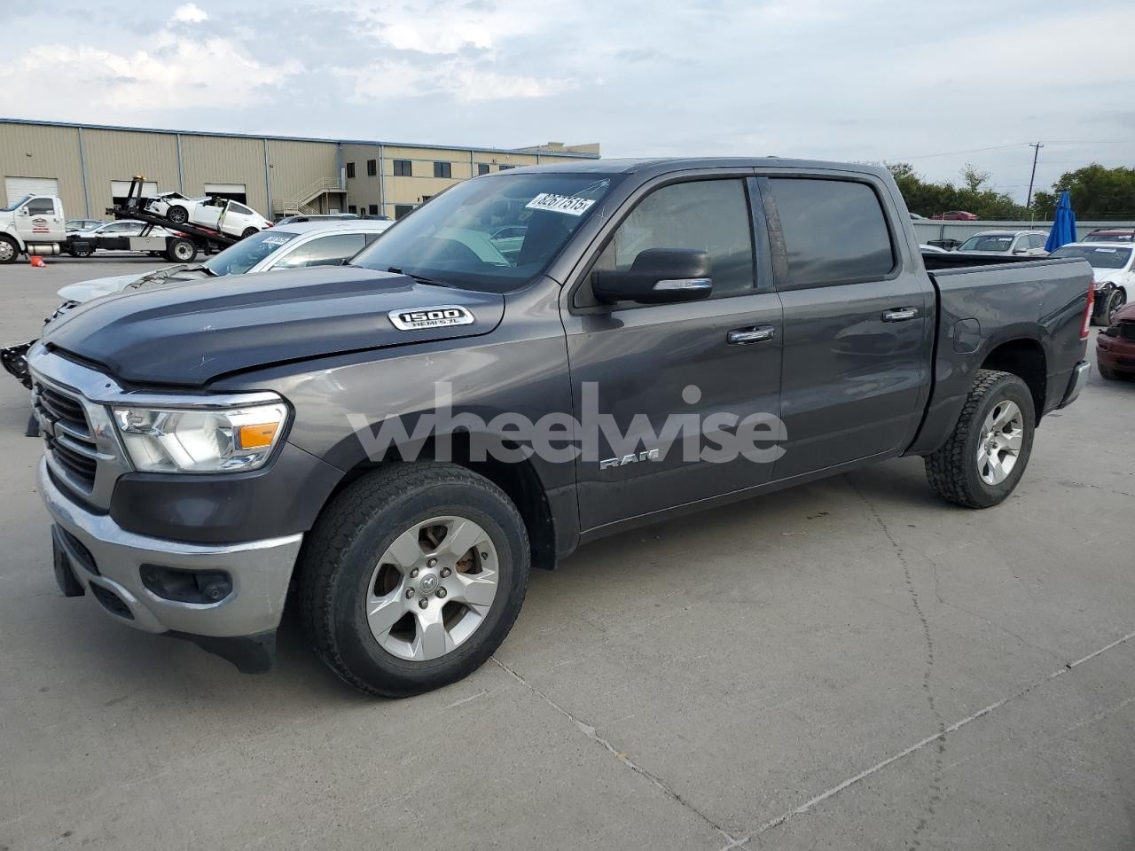 2019 RAM 1500 BIG HORN/LONE STAR (VIN 1C6SRFDT0LN198972) main photo