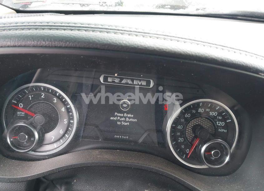 Photo 7 of 2019 Ram 1500 LARAMIE 4X4 6'4 BOX (VIN 1C6SRFDT3KN556578)