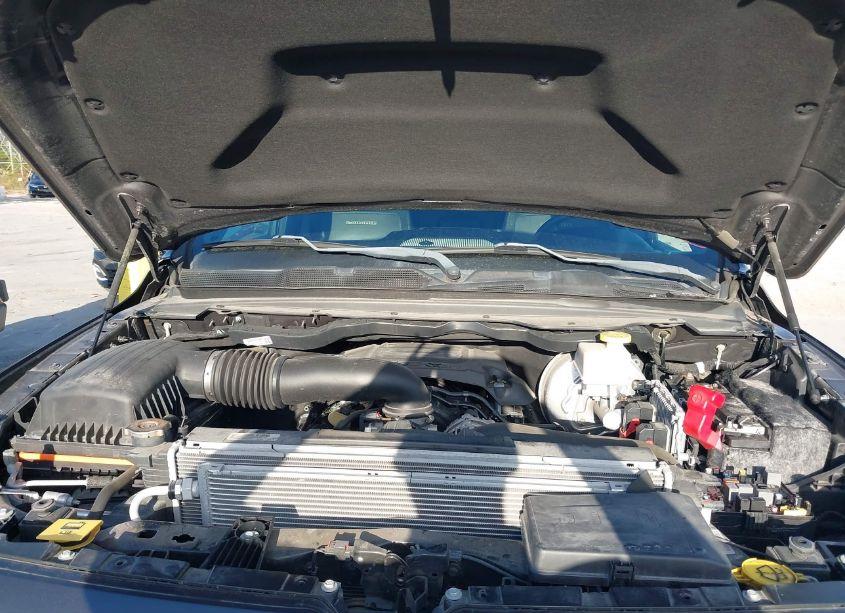 Photo 10 of 2019 Ram 1500 LARAMIE 4X4 6'4 BOX (VIN 1C6SRFDT4KN791846)