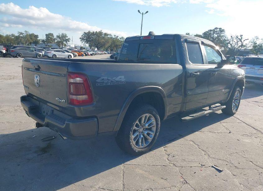 Photo 4 of 2019 Ram 1500 LARAMIE 4X4 6'4 BOX (VIN 1C6SRFDT4KN791846)