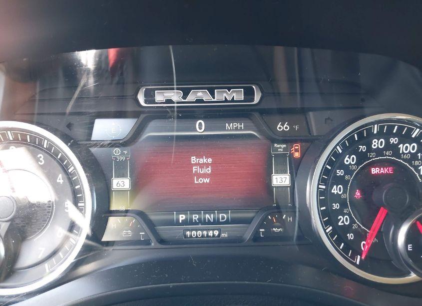 Photo 15 of 2019 Ram 1500 LARAMIE QUAD CAB 4X4 6'4 BOX (VIN 1C6SRFDT6KN806444)