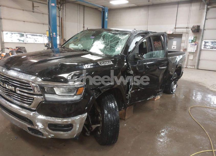 Photo 6 of 2020 Ram 1500 LARAMIE 4X4 6'4 BOX (VIN 1C6SRFDTXLN307213)
