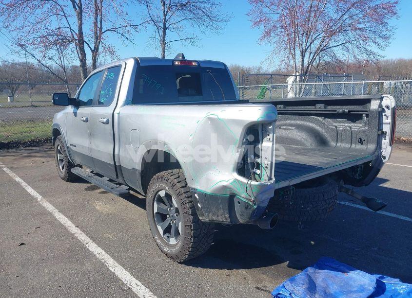 Photo 3 of 2019 Ram 1500 REBEL 4X4 6'4 BOX (VIN 1C6SRFET2KN671753)