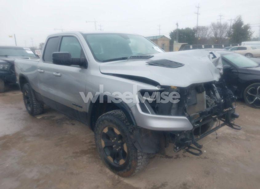 2020 Ram 1500 REBEL QUAD CAB 4X4 6'4 BOX (VIN 1C6SRFET2LN295928) main photo