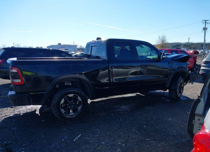 Photo 13 of 2019 Ram 1500 REBEL 4X4 6'4 BOX (VIN 1C6SRFET3KN843286)