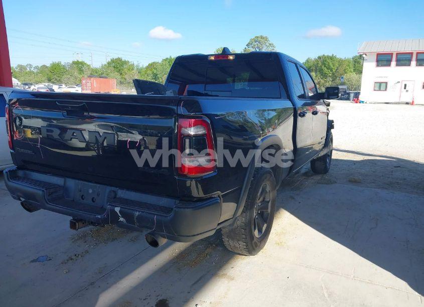 Photo 4 of 2019 Ram 1500 REBEL 4X4 6'4 BOX (VIN 1C6SRFET7KN831707)