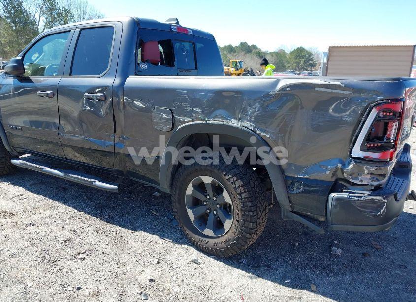 Photo 6 of 2019 Ram 1500 REBEL 4X4 6'4 BOX (VIN 1C6SRFET7KN865680)