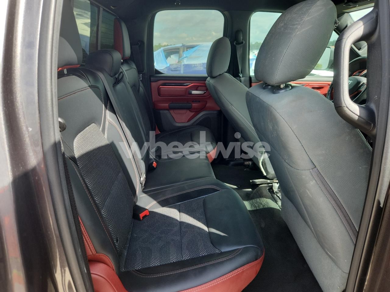 Photo 10 of 2019 RAM 1500 REBEL (VIN 1C6SRFET7KN871348)