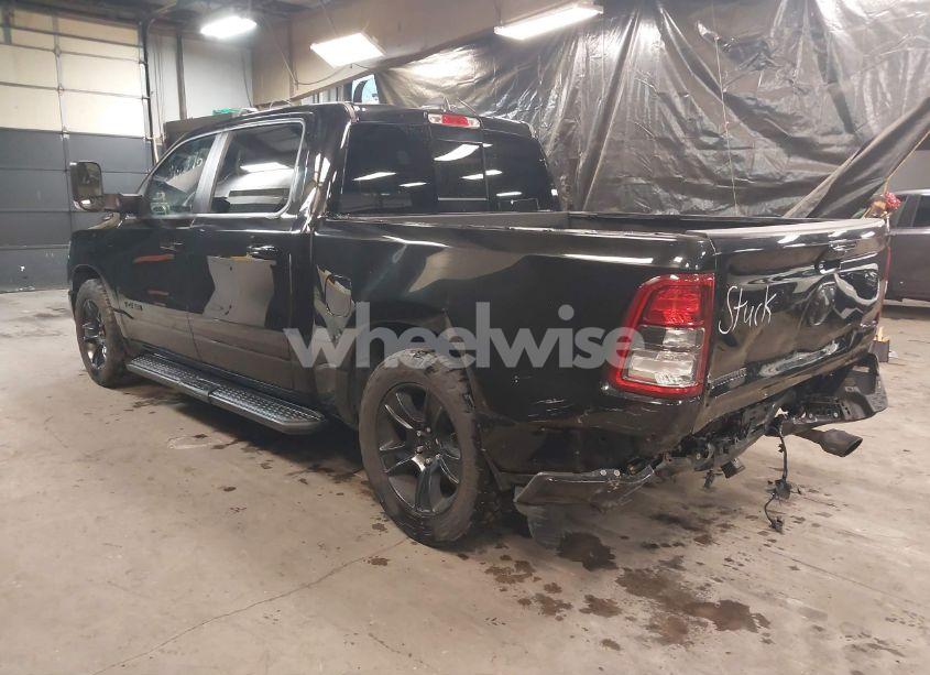 Photo 3 of 2021 Ram 1500 BIG HORN 4X4 5'7 BOX (VIN 1C6SRFFM6MN764088)