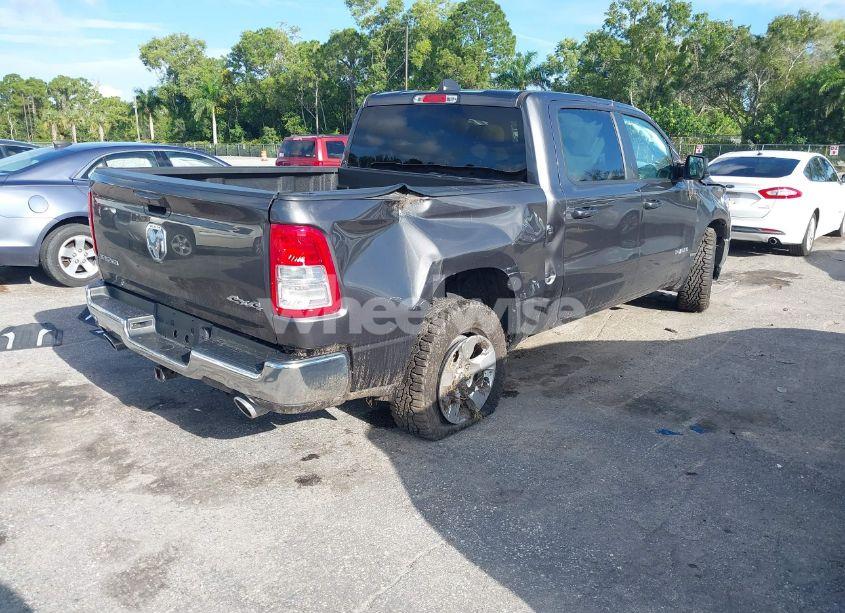 Photo 4 of 2022 Ram 1500 BIG HORN 4X4 5'7 BOX (VIN 1C6SRFFMXNN156205)