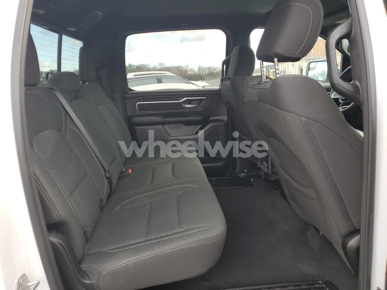 Photo 10 of 2025 RAM 1500 BIG HORN/LONE STAR (VIN 1C6SRFFP0SN562192)