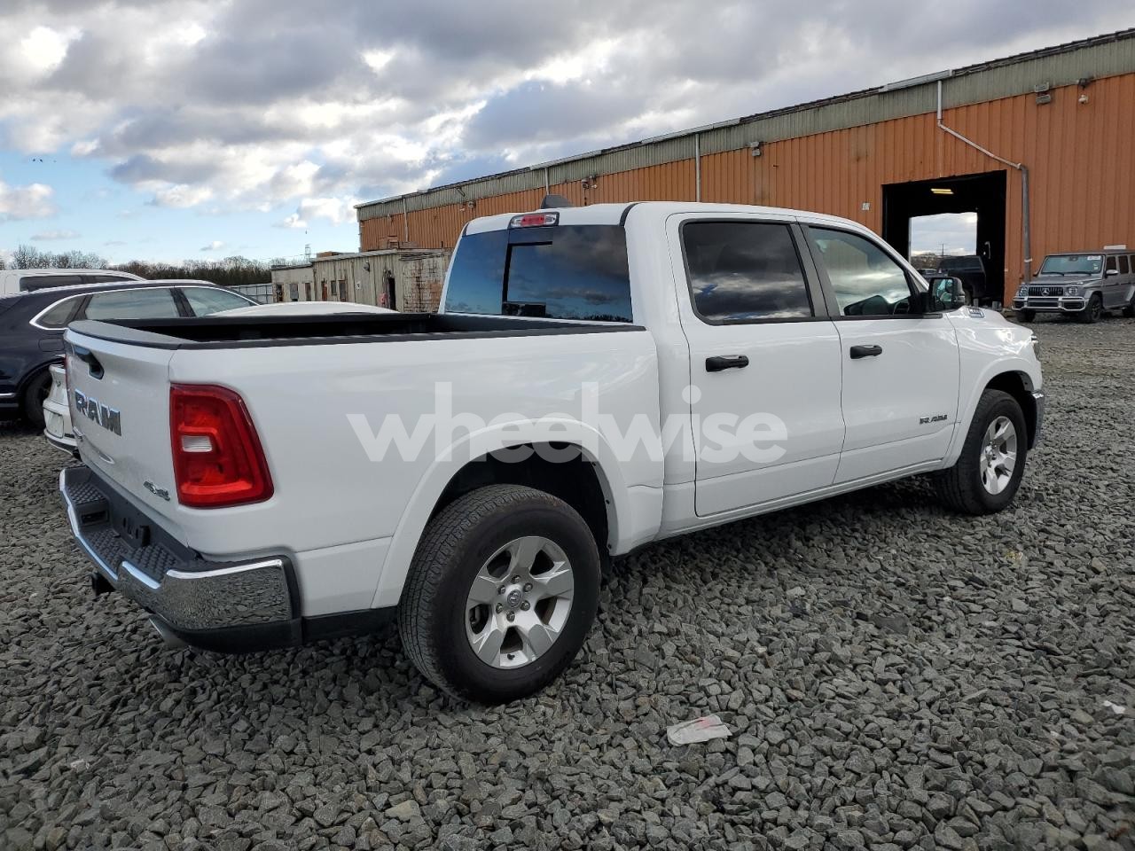 Photo 3 of 2025 RAM 1500 BIG HORN/LONE STAR (VIN 1C6SRFFP0SN562192)